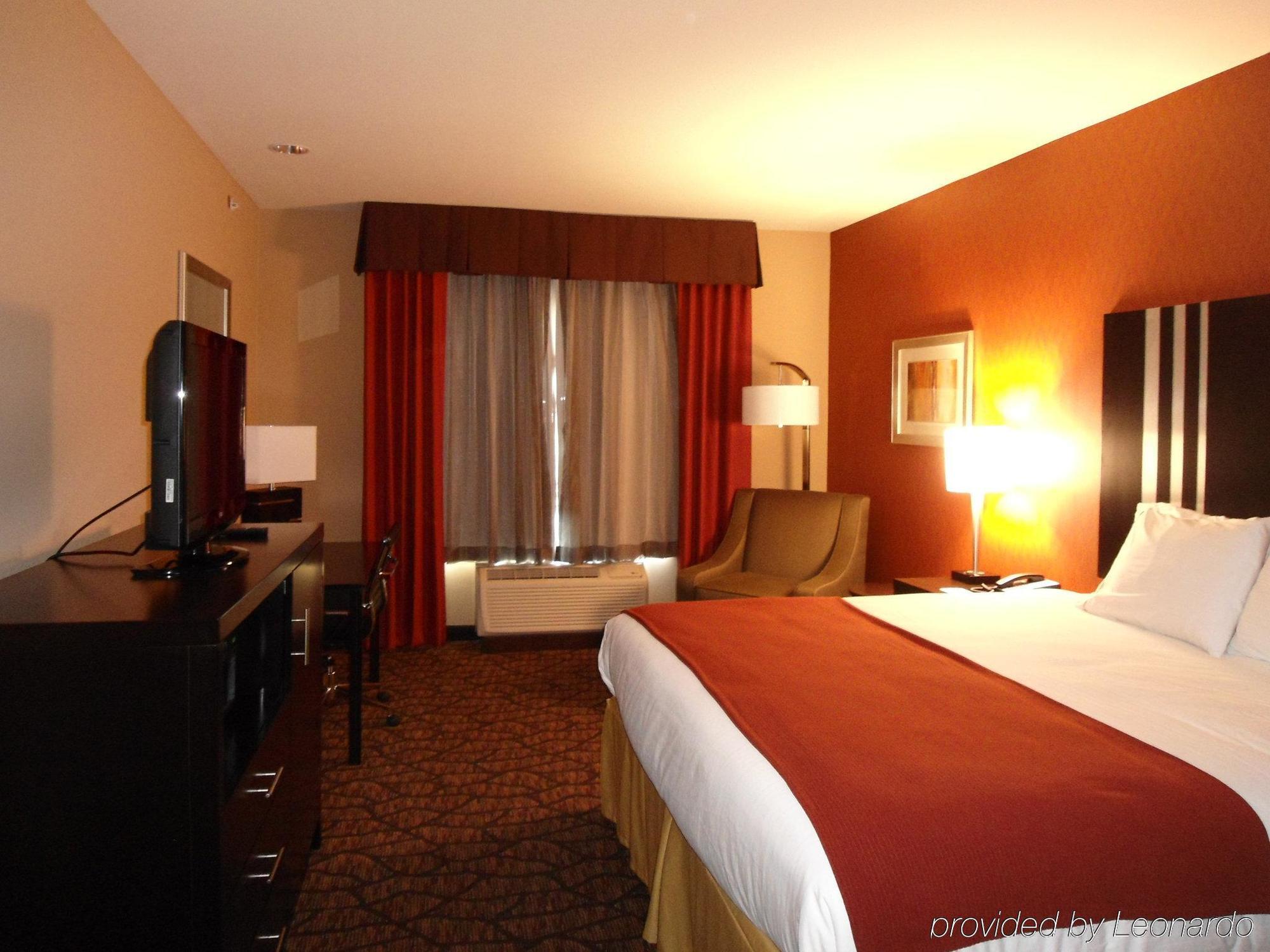 Holiday Inn Express And Suites Alpine By Ihg Pokój zdjęcie